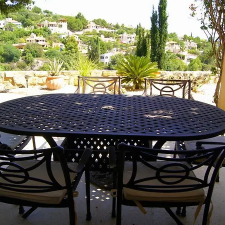 Kamares Villa